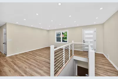 1751 Mill Spring Court, Springfield Township, OH 45231 - Photo 10