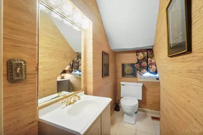 177 Burns Avenue, Wyoming, OH 45215 - Photo 24