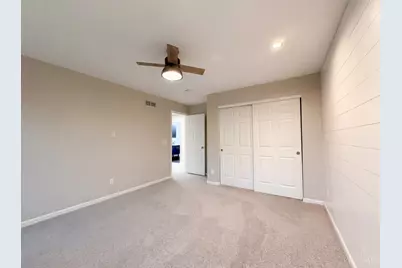 12173 Village Woods Drive, Sharonville, OH 45241 - Photo 18
