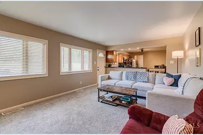 5558 Foxrun Court, Cincinnati, OH 45239 - Photo 14