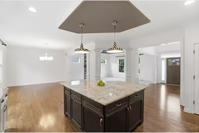 4643 Whispering Oak Trail, Cincinnati, OH 45247 - Photo 16