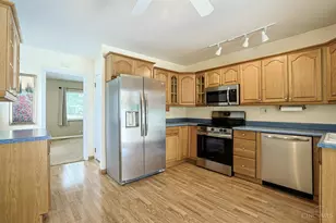2767 Redfield Pl, Cincinnati, OH 45230 - Photo 10
