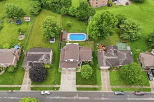 137 Palm Springs Dr, Fairfield, OH 45014 - Photo 4