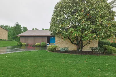 1289 Elizabeth Drive, Hamilton, OH 45013 - Photo 2
