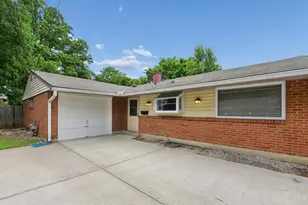 4005 Haverstraw Dr, Sharonville, OH 45241 - Photo 2