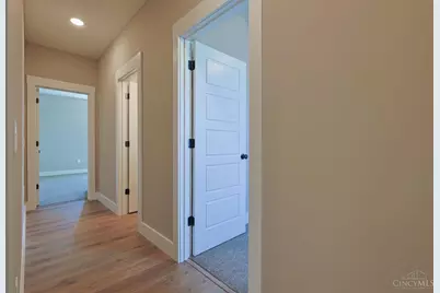 2795 Venice Crossing Drive, Ross Township, OH 45013 - Photo 36