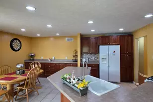 2176 California Rd, Okeana, OH 45053 - Photo 4