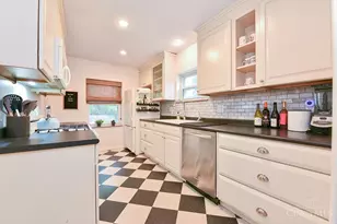 1810 Wilaray Terrace, Cincinnati, OH 45230 - Photo 8