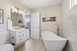 8680 Bethany Ln, Anderson Township, OH 45255 - Photo 10