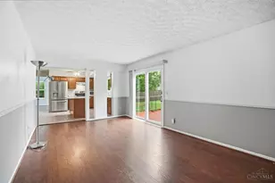 7979 Fawncreek Dr, Cincinnati, OH 45249 - Photo 20