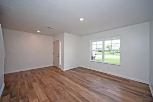 119 Settlers Trail, Union, OH 45322 - Photo 8