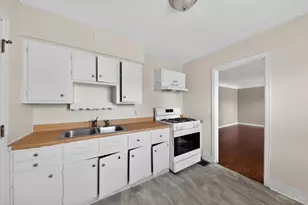 1933 Shollenberger Ave, Cincinnati, OH 45239 - Photo 14