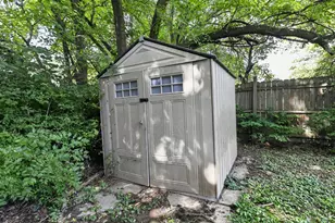 1933 Shollenberger Ave, Cincinnati, OH 45239 - Photo 4