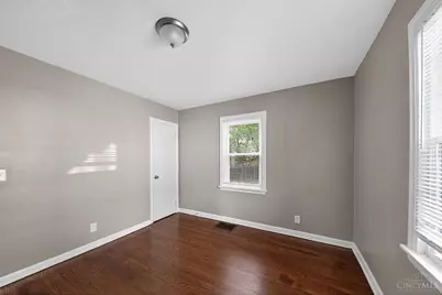 1933 Shollenberger Avenue, Cincinnati, OH 45239 - Photo 18