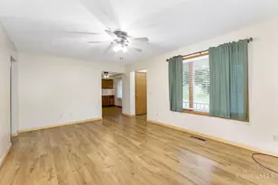 1143 Derby Rd, Springfield, OH 45503 - Photo 4