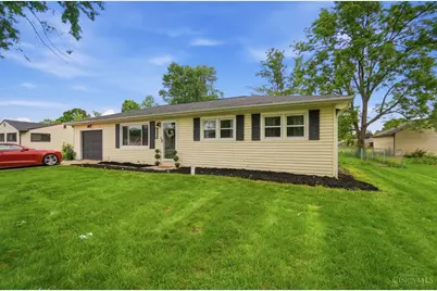 7854 Lowe Drive, Carlisle, OH 45005 - Photo 2
