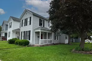 704 Prytania Ave, Hamilton, OH 45013 - Photo 1