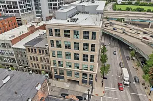 353 W 4th St, Cincinnati, OH 45202 - Photo 32