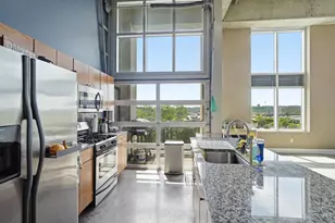 353 W 4th St, Cincinnati, OH 45202 - Photo 12
