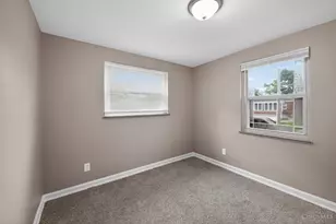 6331 Stover Ave, Golf Manor, OH 45251 - Photo 8