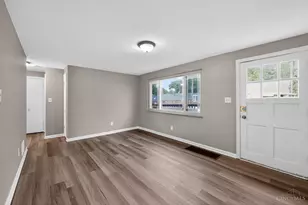 6331 Stover Ave, Golf Manor, OH 45251 - Photo 4