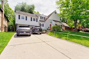 944 Ellison Ave, Cincinnati, OH 45226 - Photo 2