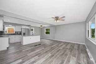 5360 Carefree Ct, Delhi Township, OH 45238 - Photo 8