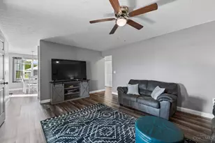 128 Grand Vista Dr, Union Twp, OH 45177 - Photo 10