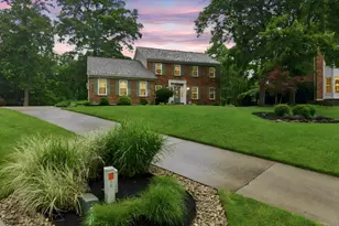 137 Shingleoak Dr, Loveland, OH 45140 - Photo 4
