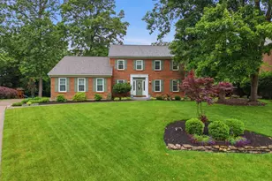 137 Shingleoak Dr, Loveland, OH 45140 - Photo 1