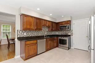 137 Shingleoak Dr, Loveland, OH 45140 - Photo 30