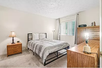 1544 W Galbraith Road #402, Cincinnati, OH 45231 - Photo 10