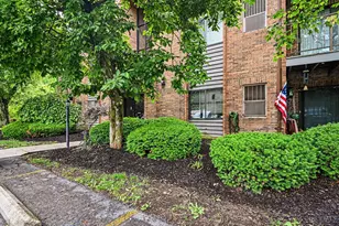 1544 W Galbraith Rd, Cincinnati, OH 45231 - Photo 14