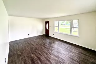 2834 Shartle St, Middletown, OH 45042 - Photo 2