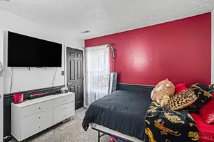 328 Hollyhock Ct, Madison Township, OH 45067 - Photo 6