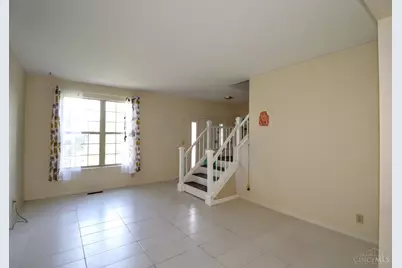 8026 Quail Meadow Lane, West Chester, OH 45069 - Photo 6