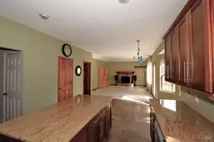 8026 Quail Meadow Ln, West Chester, OH 45069 - Photo 16