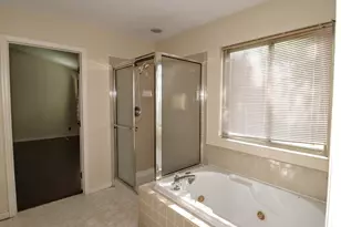 8026 Quail Meadow Ln, West Chester, OH 45069 - Photo 28