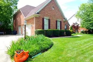 8171 Cheltenham Ct, Hamilton Township, OH 45039 - Photo 2