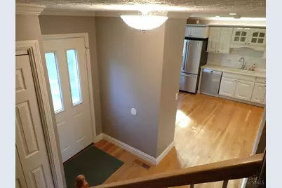 469 Maple Circle Drive, Springdale, OH 45246 - Photo 10