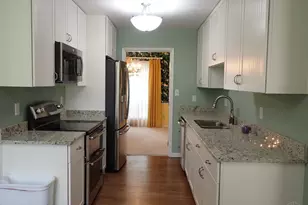 688 Buff Ct, Springfield Township, OH 45231 - Photo 6