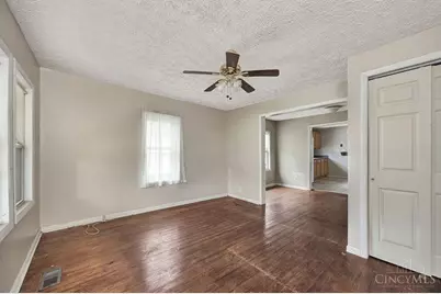 3120 Illinois Ave, Middletown, OH 45042 - Photo 8