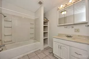 3120 Illinois Ave, Middletown, OH 45042 - Photo 4