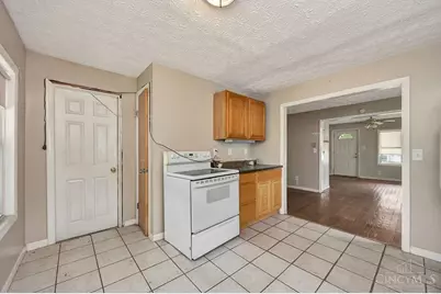3120 Illinois Ave, Middletown, OH 45042 - Photo 10