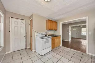 3120 Illinois Ave, Middletown, OH 45042 - Photo 10