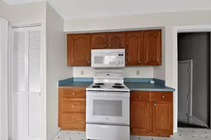 1712 Norcol Ln, Cincinnati, OH 45231 - Photo 16