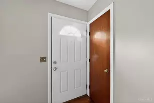 2945 Aquadale, Cincinnati, OH 45211 - Photo 6