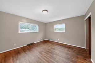 2945 Aquadale, Cincinnati, OH 45211 - Photo 18