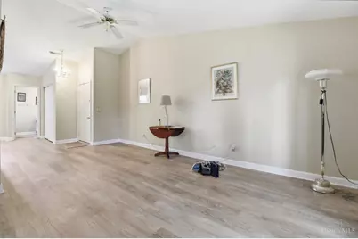 1825 S Marshall Road #I1, Middletown, OH 45044 - Photo 10