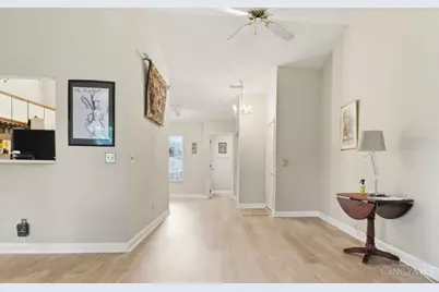 1825 S Marshall Road #I1, Middletown, OH 45044 - Photo 4